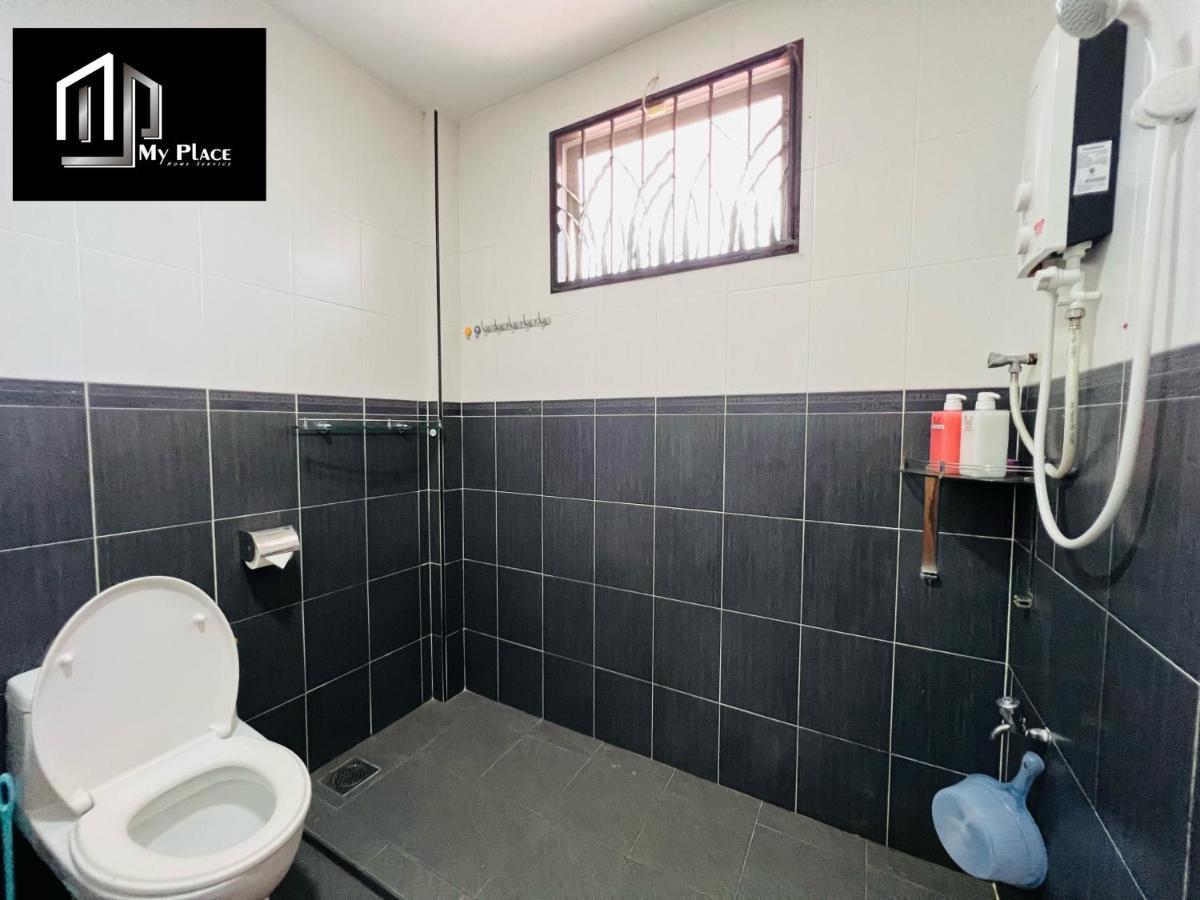 2 Storey 5Br 16Pax Semabok Taman Cheng Ho, 3 By Myplace Malacca Luaran gambar