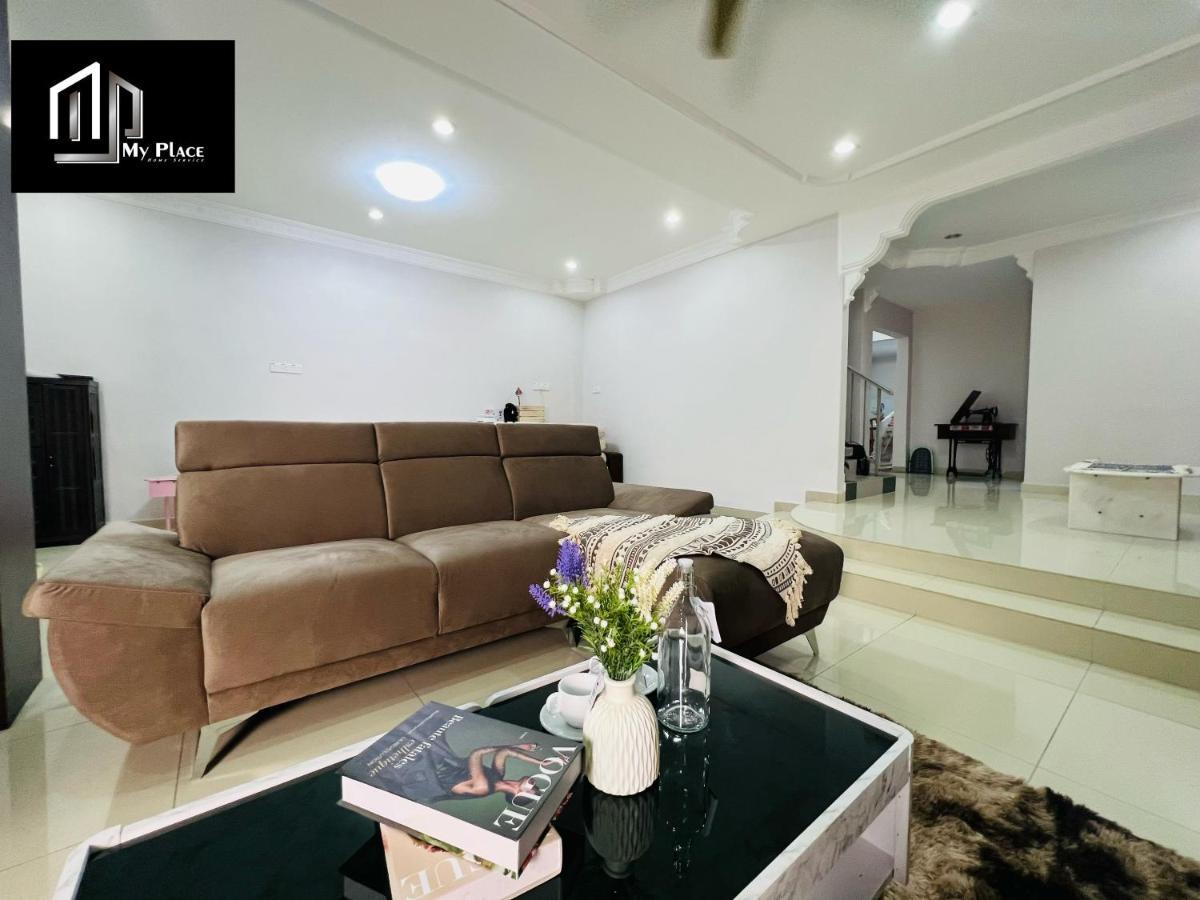 2 Storey 5Br 16Pax Semabok Taman Cheng Ho, 3 By Myplace Malacca Luaran gambar