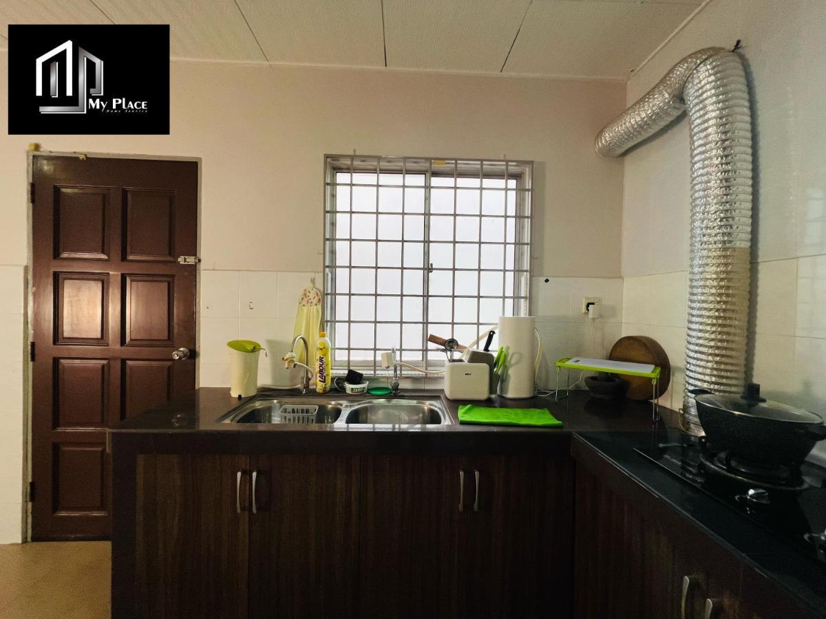 2 Storey 5Br 16Pax Semabok Taman Cheng Ho, 3 By Myplace Malacca Luaran gambar